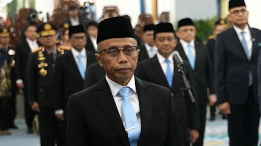 drajad-wibowo-dilantik-oleh-presiden-prabowo-subianto-sebagai-wakil-menteri-koordinator-bidang-perekonomian-di-istana-negara-j-1790843867108_169
